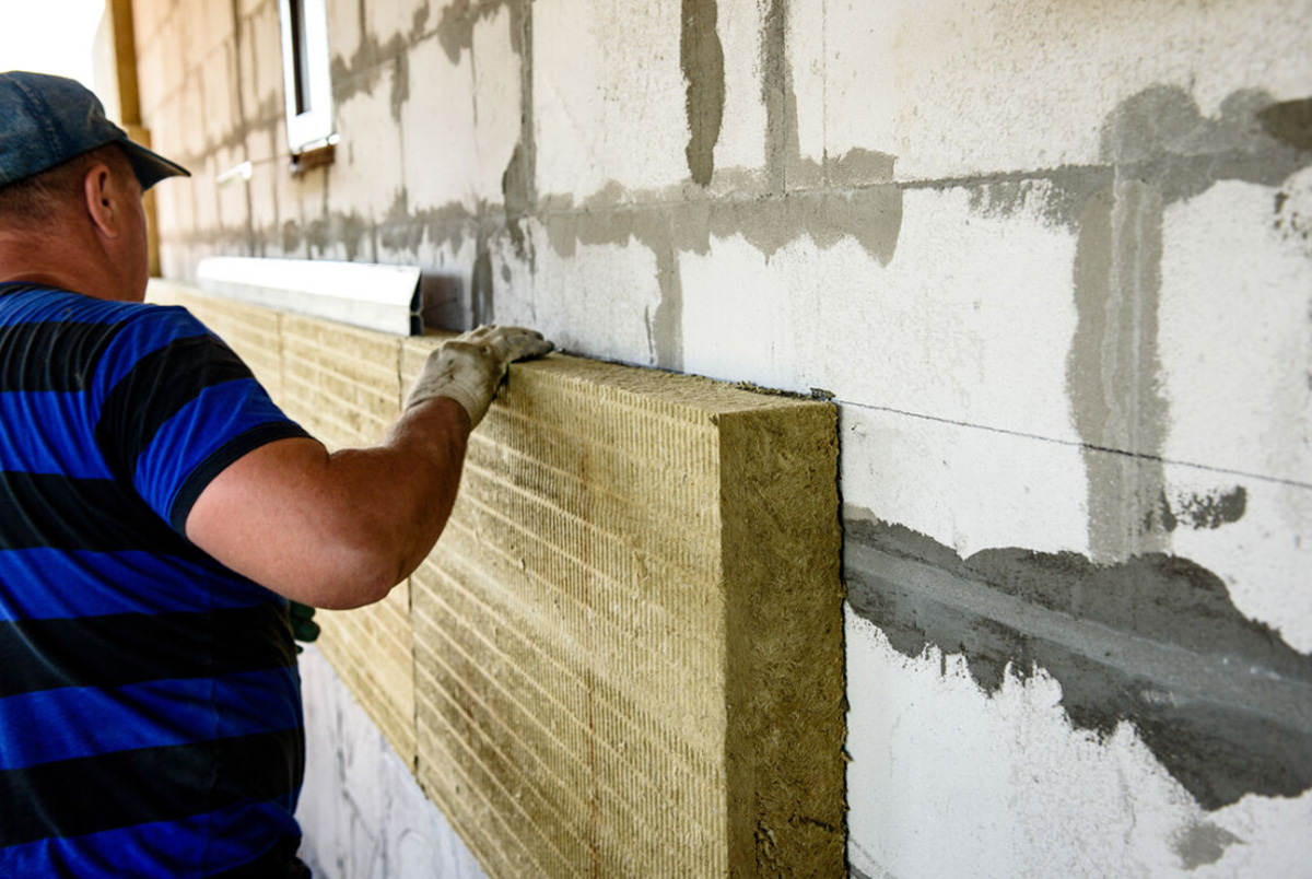 Стены, за которыми тепло: Монтаж утеплителя: советы по правильной установке