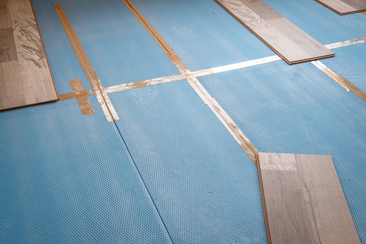 Каменная вата РОКВУЛ из горной породы — безопасный и эффективный утеплитель с высокой теплоизоляцией при меньшей толщине